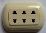 Bticino Oval American Socket Tomacorriente Sencillo